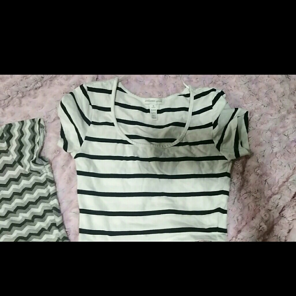 Crop top bundle - Picture 2 of 4